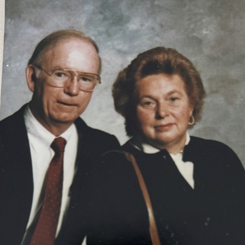 The James and Mary (Breen) Duffy  '58 Memorial Endowed Scholarship